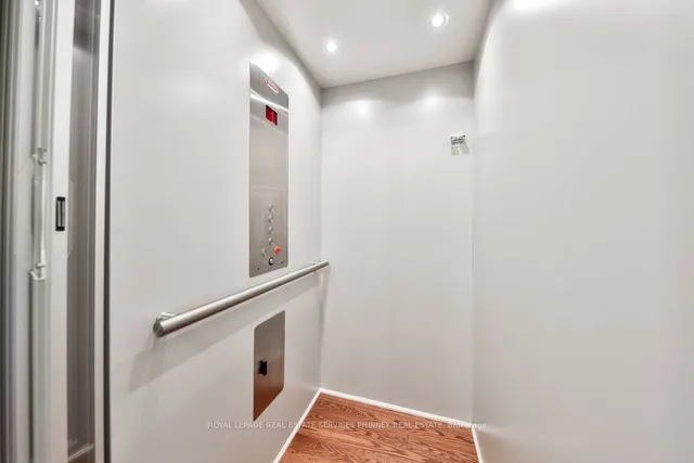 Additional property image - 4135 Shipp Dr Unit 3