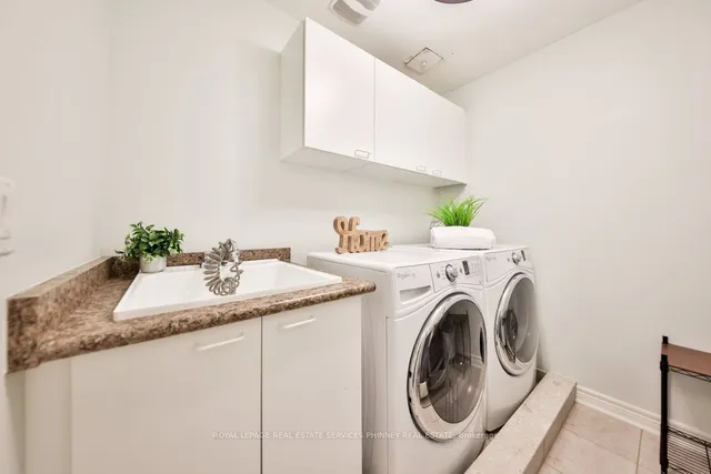 Additional property image - 4135 Shipp Dr Unit 3
