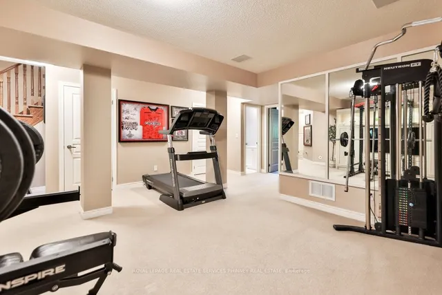 Additional property image - 4135 Shipp Dr Unit 3