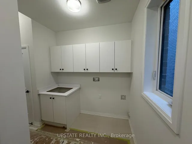 Additional property image - 4 Dolomite Dr