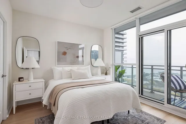 Additional property image - 33 Shore Breeze Dr Unit 3401