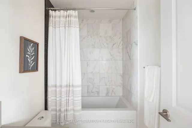 Additional property image - 33 Shore Breeze Dr Unit 3401