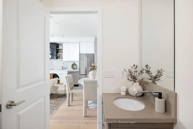 Additional property image - 33 Shore Breeze Dr Unit 3401