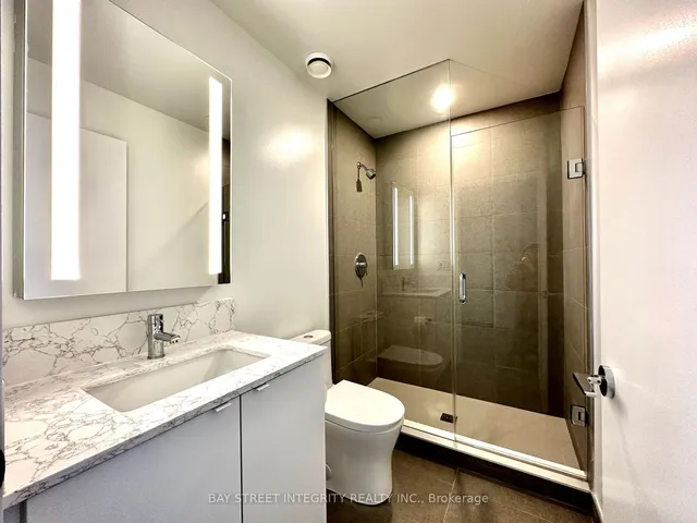 Additional property image - 270 Dufferin St Unit 1018