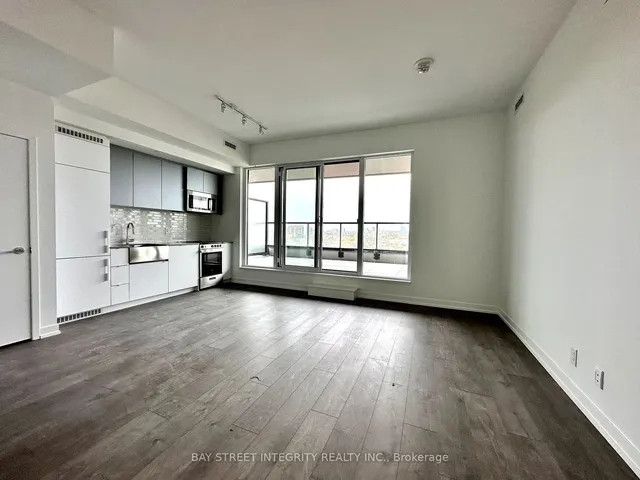 Additional property image - 270 Dufferin St Unit 1018