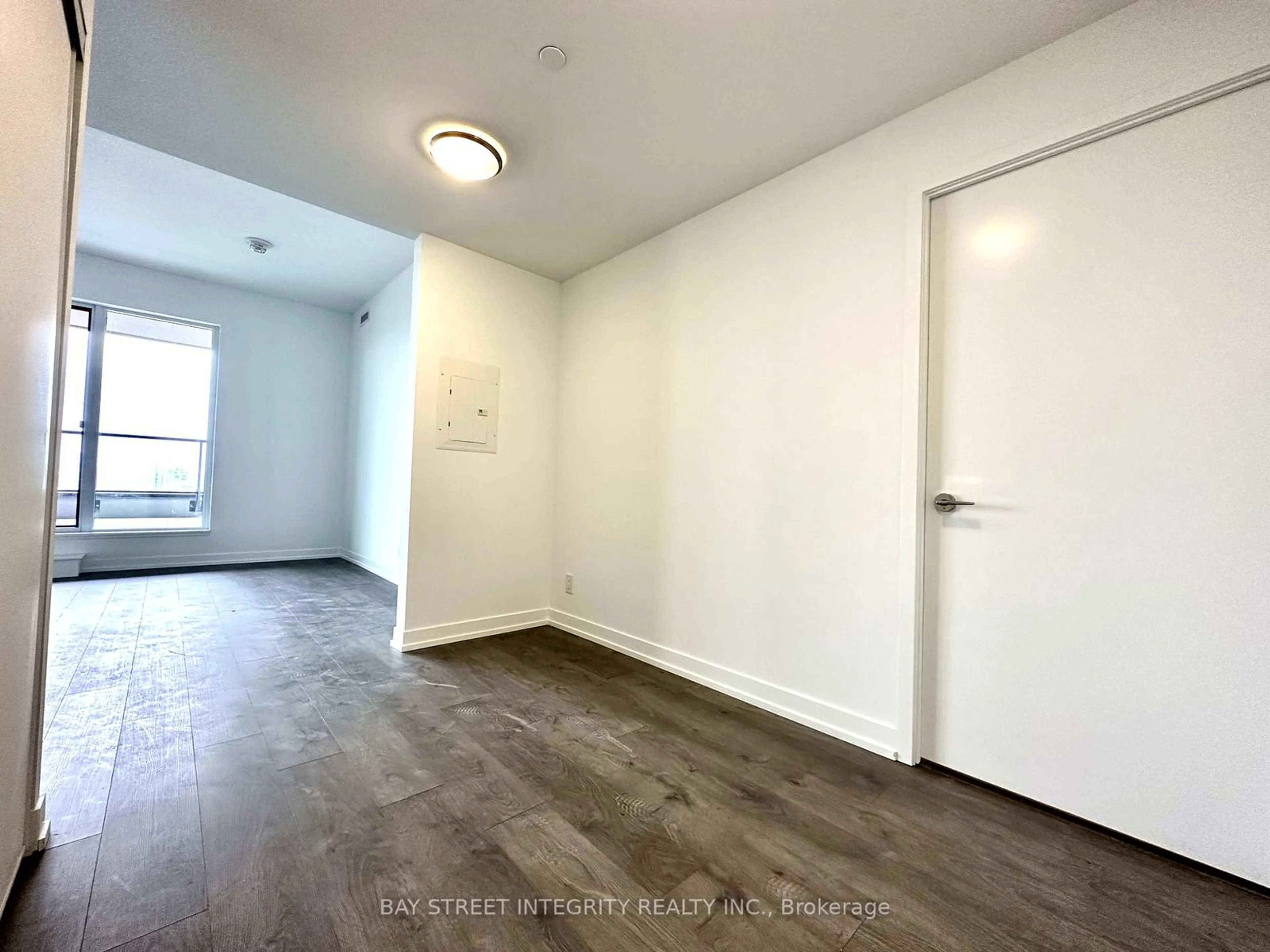 A pic of a room, not visible floor for 270 Dufferin St #1018, Toronto Ontario M6K 3R4