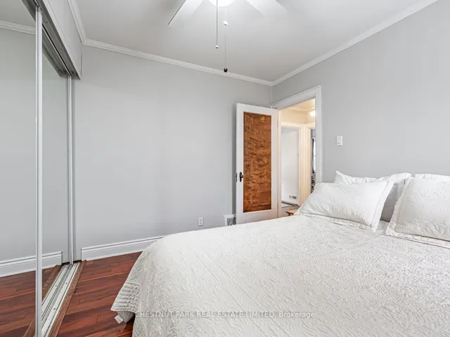 Additional property image - 207 Pellatt Ave