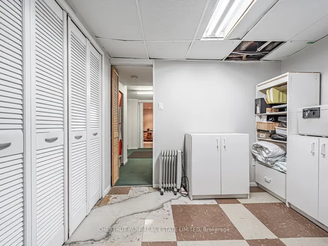 Additional property image - 207 Pellatt Ave