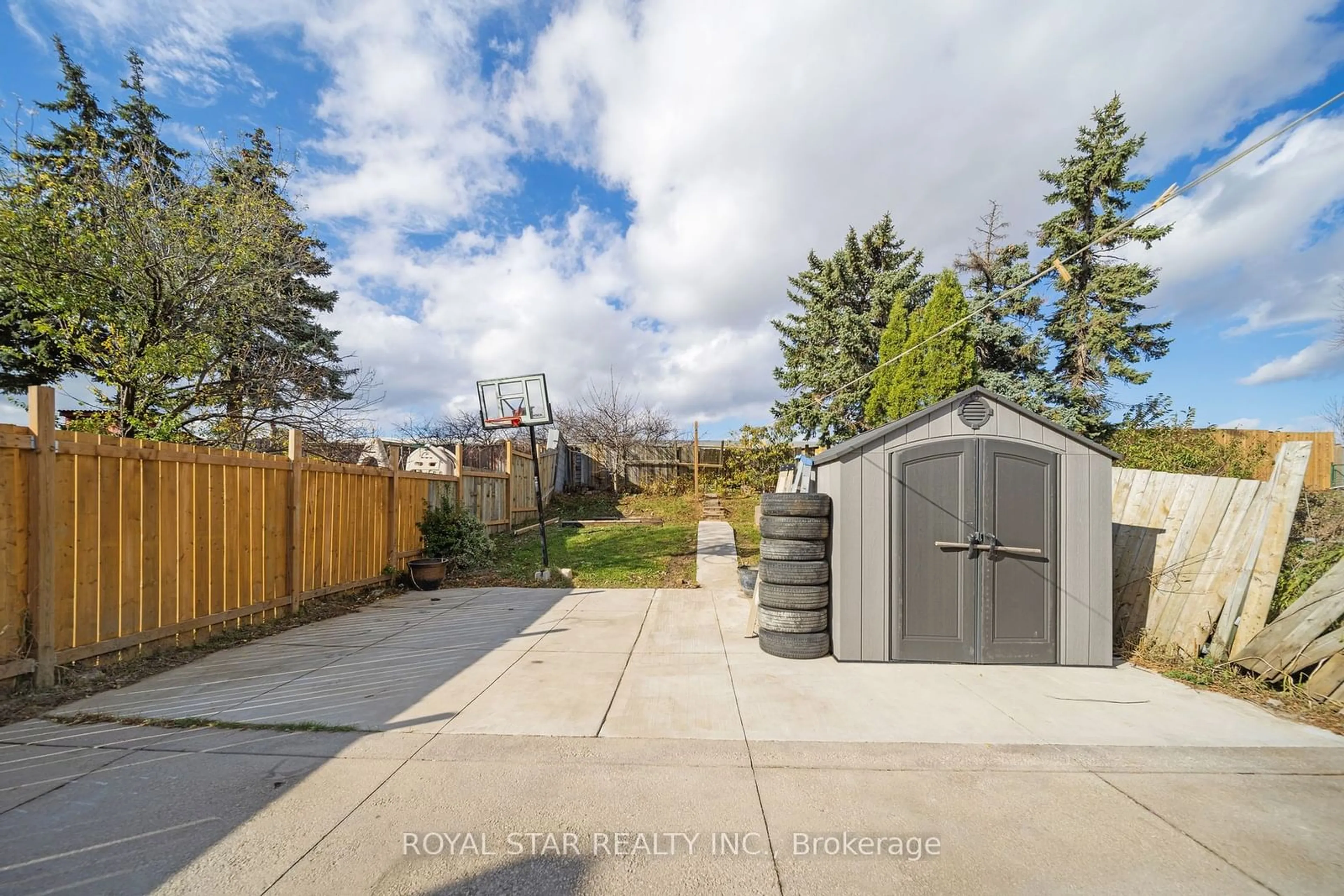 Patio, the fenced backyard for 7745 Priory Cres, Mississauga Ontario L4T 3H6