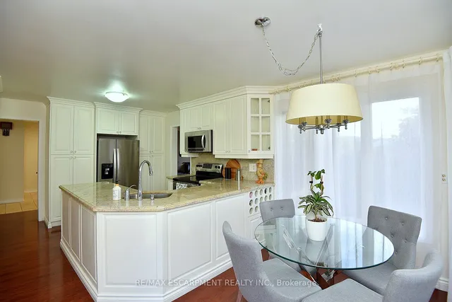 Additional property image - 570 Harmony Ave
