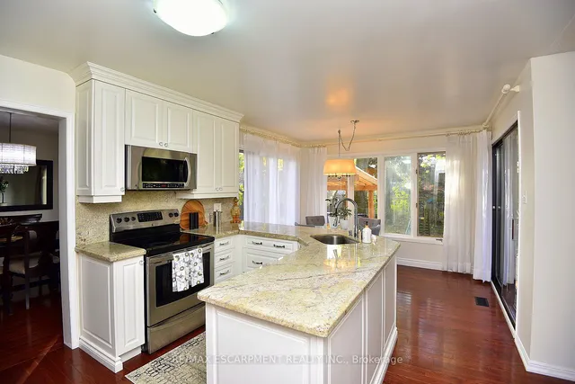 Additional property image - 570 Harmony Ave