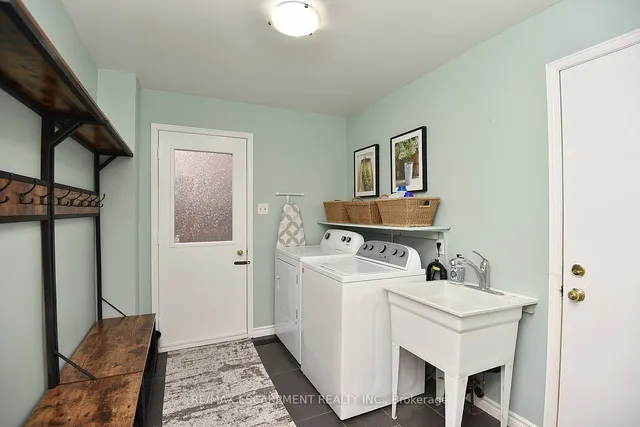 Additional property image - 570 Harmony Ave