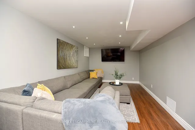 Additional property image - 570 Harmony Ave