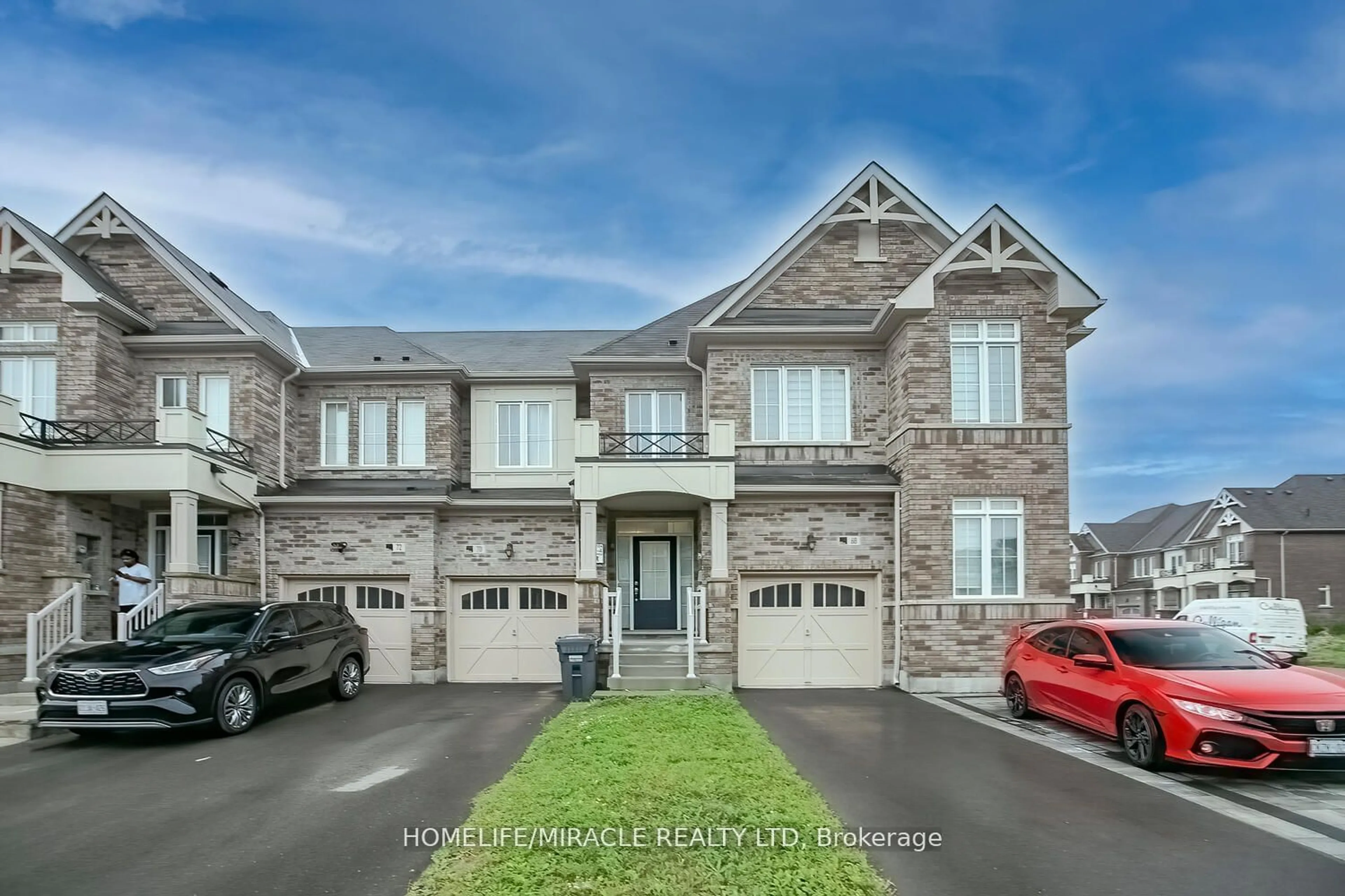 A pic from exterior of the house or condo, the street view for 70 Tundra Rd, Caledon Ontario L7C 2E9