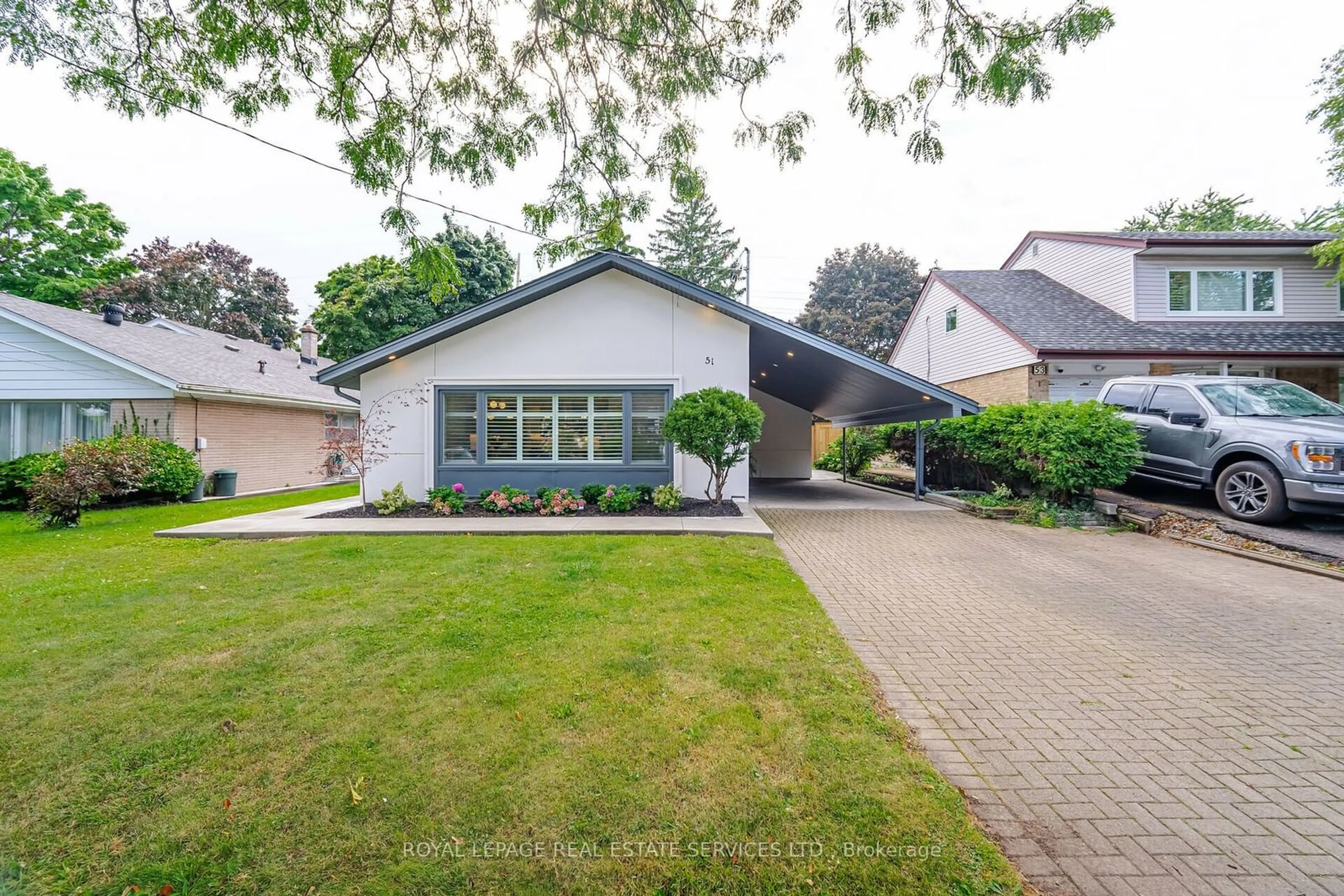 Frontside or backside of a home, cottage for 51 Tromley Dr, Toronto Ontario M9B 5Y7