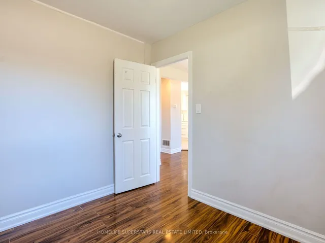 Additional property image - 72 Frederick St