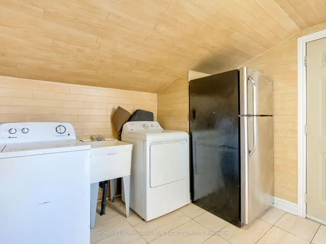 Additional property image - 72 Frederick St