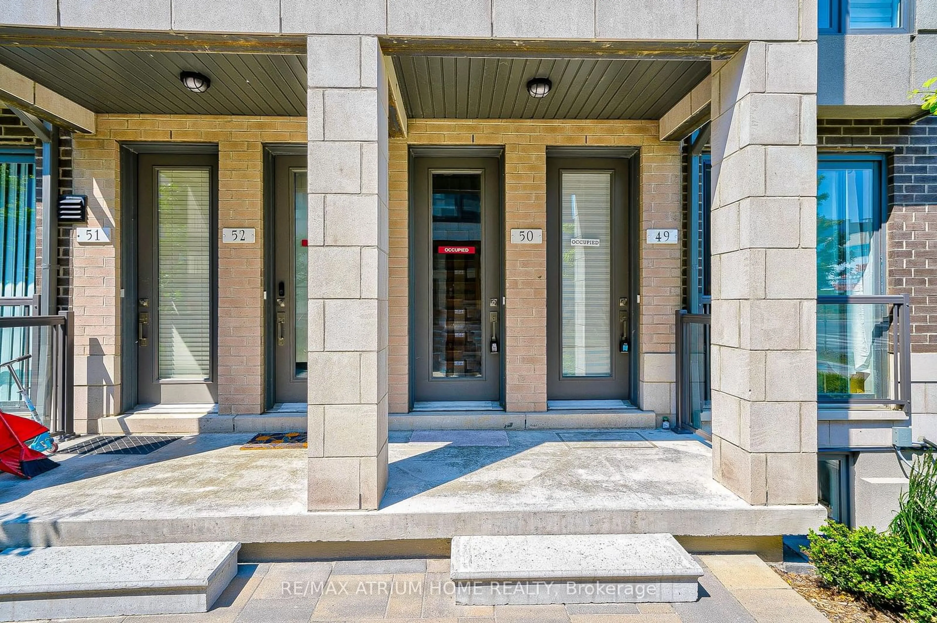 Indoor foyer, ceramic floors for 719 Lawrence Ave #50, Toronto Ontario M6A 0C6