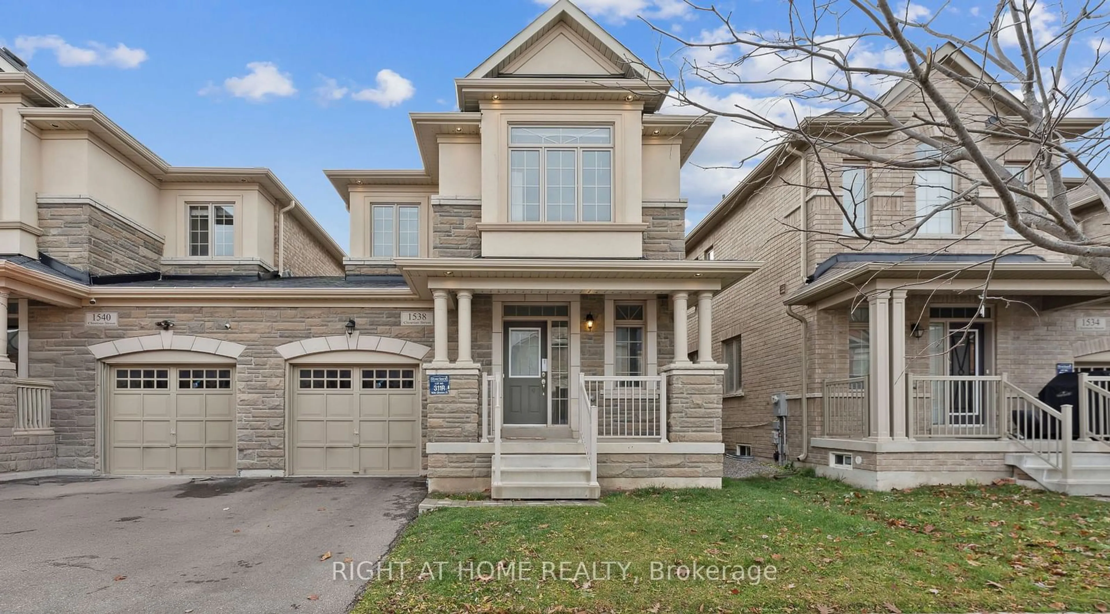 Frontside or backside of a home, the street view for 1538 Chretien St, Milton Ontario L9T 7K6