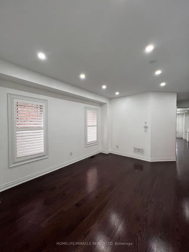 Additional property image - 8 Arda Cres