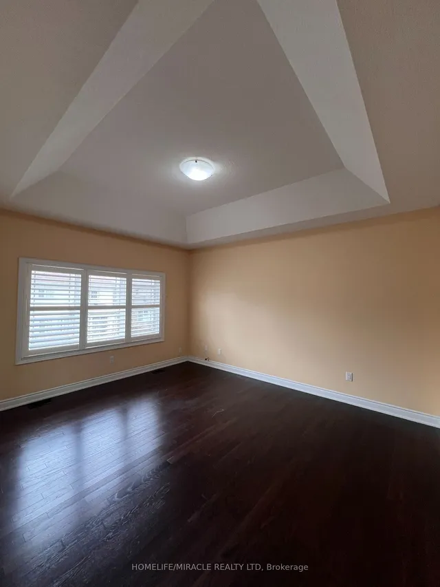 Additional property image - 8 Arda Cres