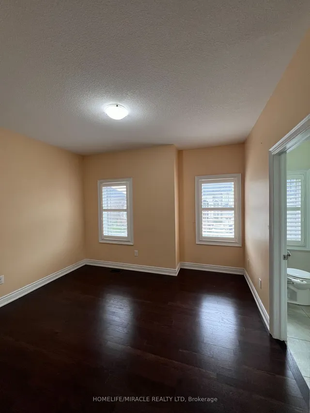 Additional property image - 8 Arda Cres
