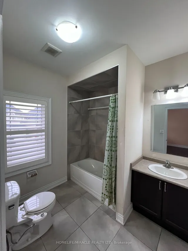 Additional property image - 8 Arda Cres