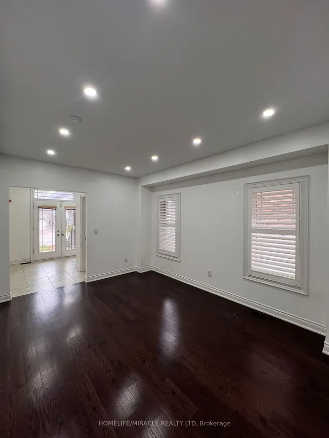 Additional property image - 8 Arda Cres