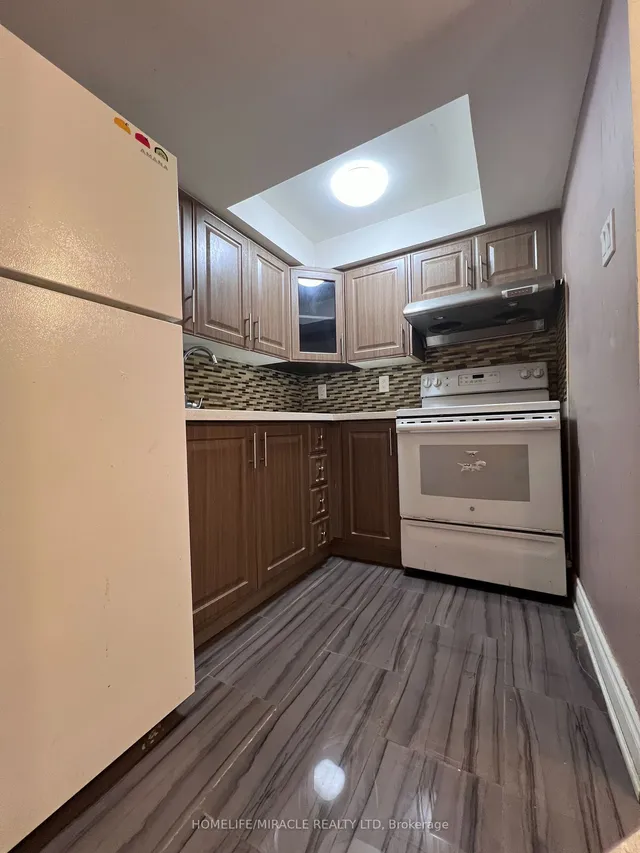 Additional property image - 8 Arda Cres