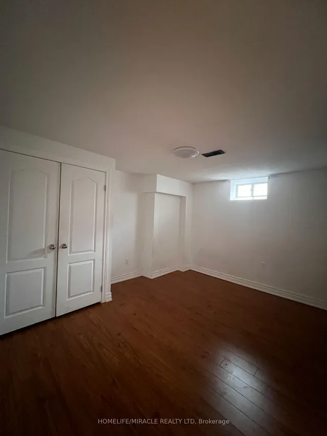 Additional property image - 8 Arda Cres