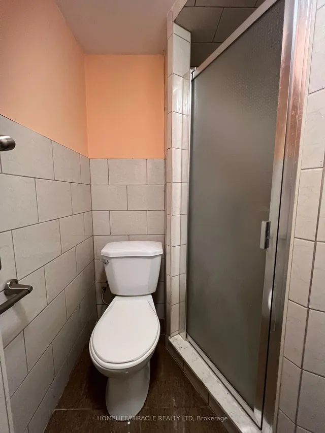 Additional property image - 8 Arda Cres