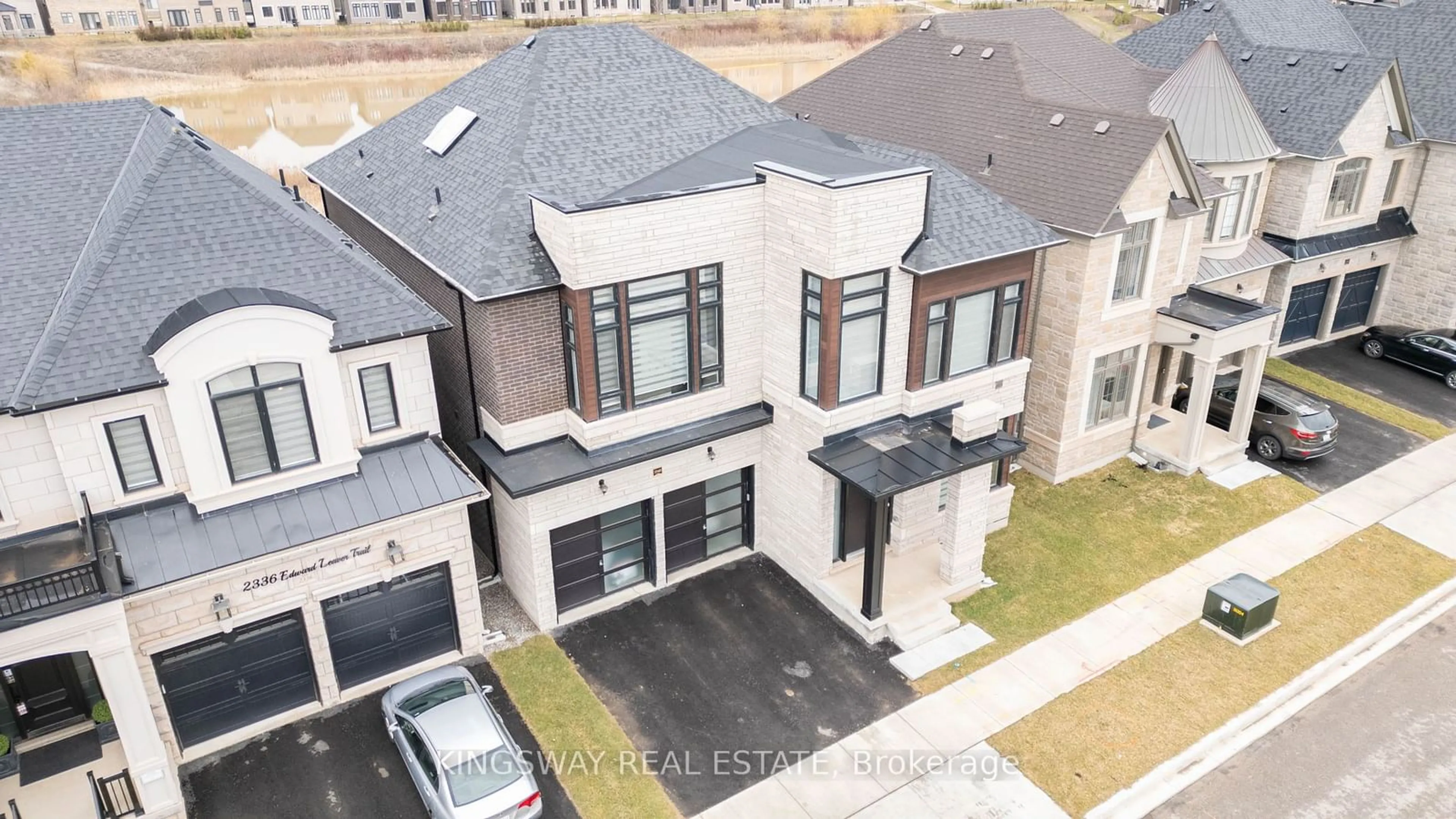 Home with brick exterior material for 2340 Edward Leaver Tr, Oakville Ontario L6M 5M7