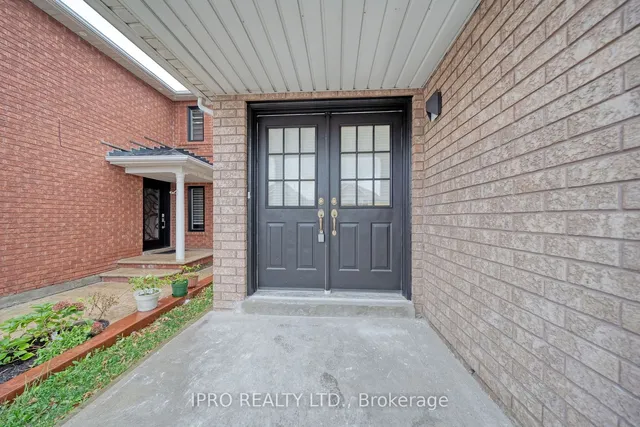 Additional image 38 of 1204 Prestonwood Cres