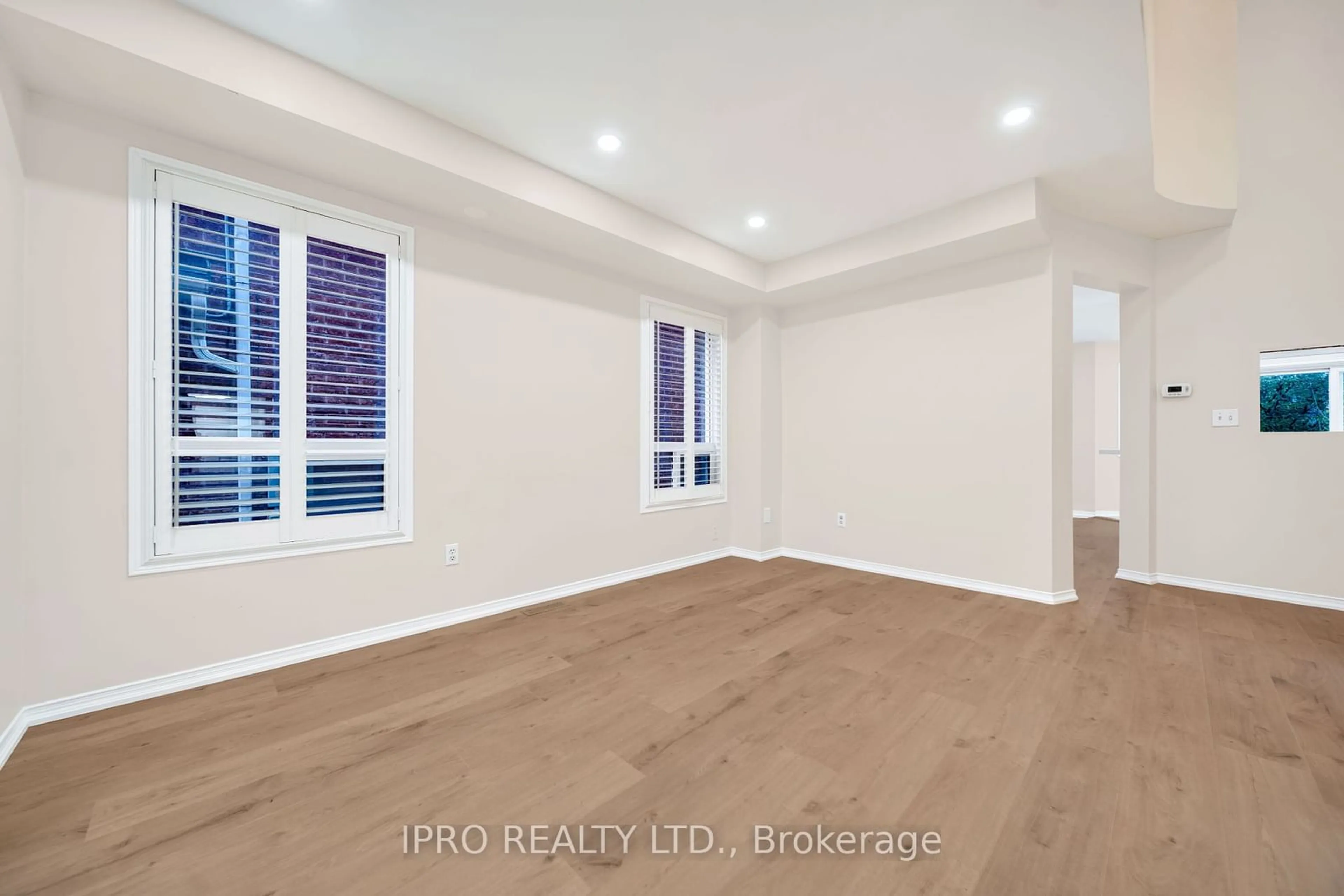 A pic of a room, wood floors for 1204 Prestonwood Cres, Mississauga Ontario L5V 2V3