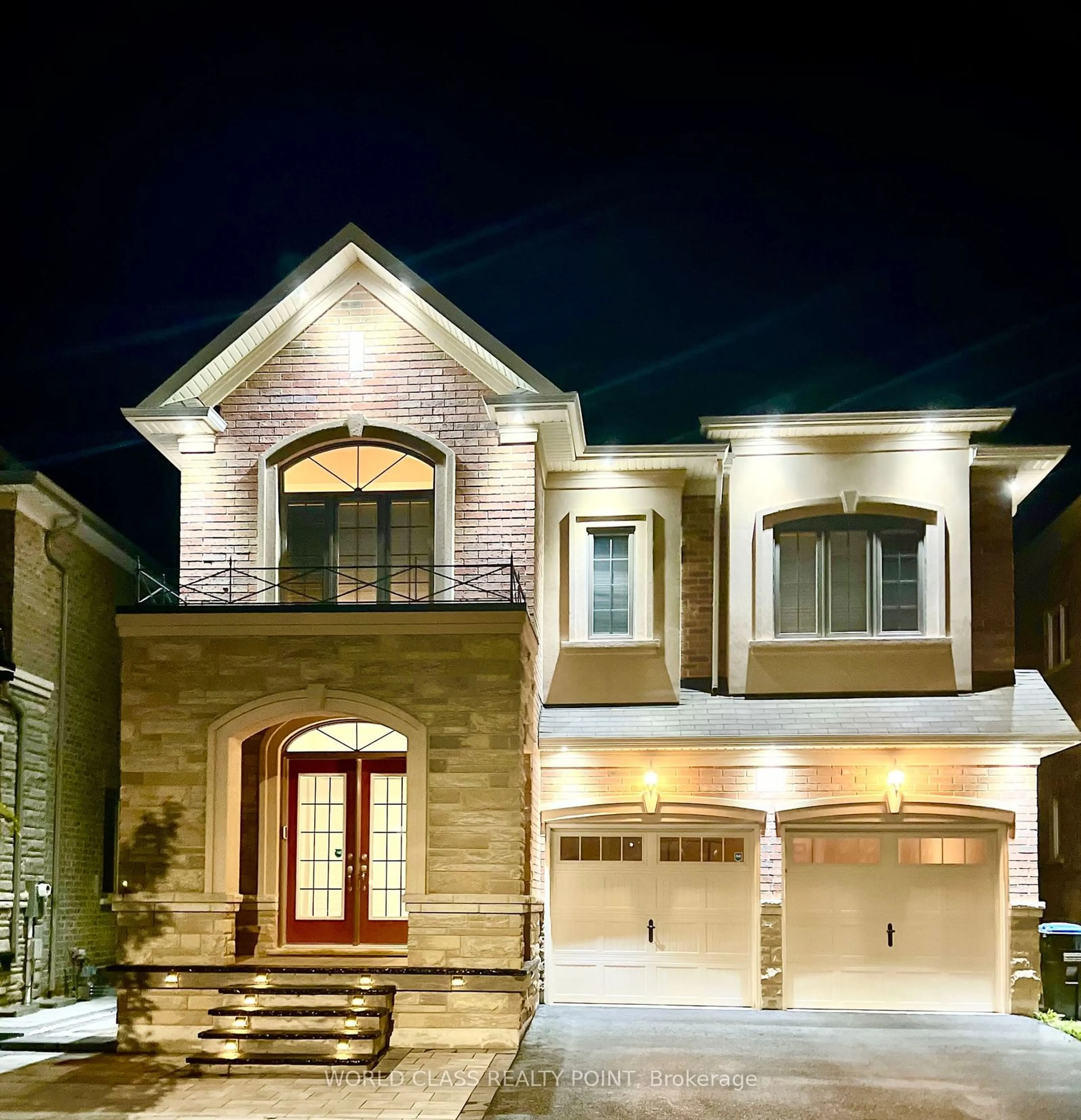 Home with brick exterior material for 14 Loomis Rd, Brampton Ontario L7A 4X4