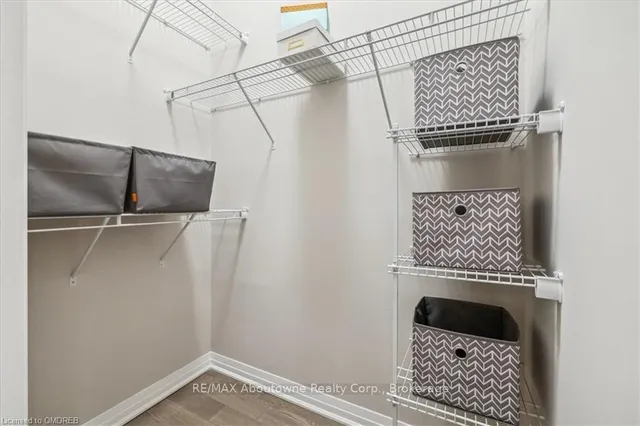 Additional image 18 of 128 GROVEWOOD Unit 629