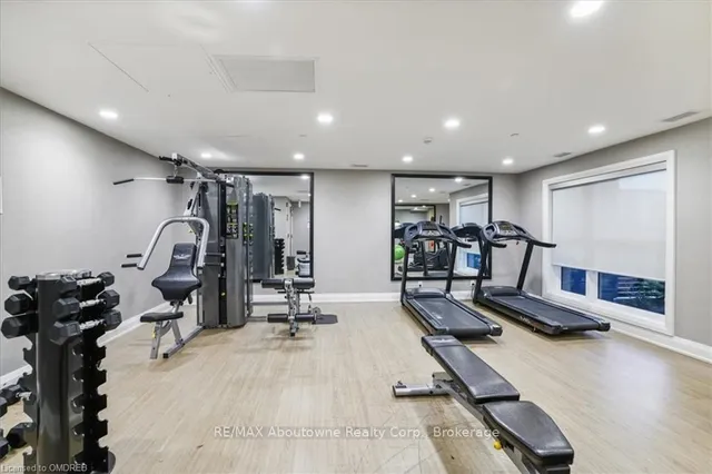 Additional image 31 of 128 GROVEWOOD Unit 629