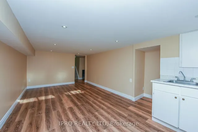 Additional property image - 23 Benton St