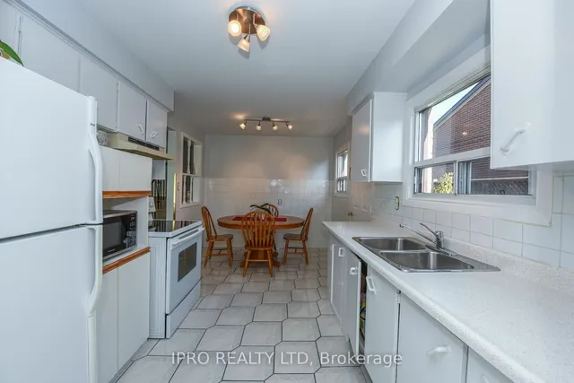 Additional property image - 23 Benton St