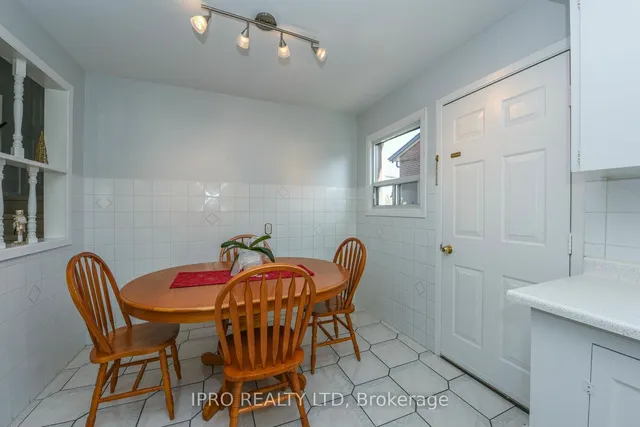 Additional property image - 23 Benton St
