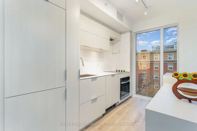 Additional property image - 370 Martha St Unit 304