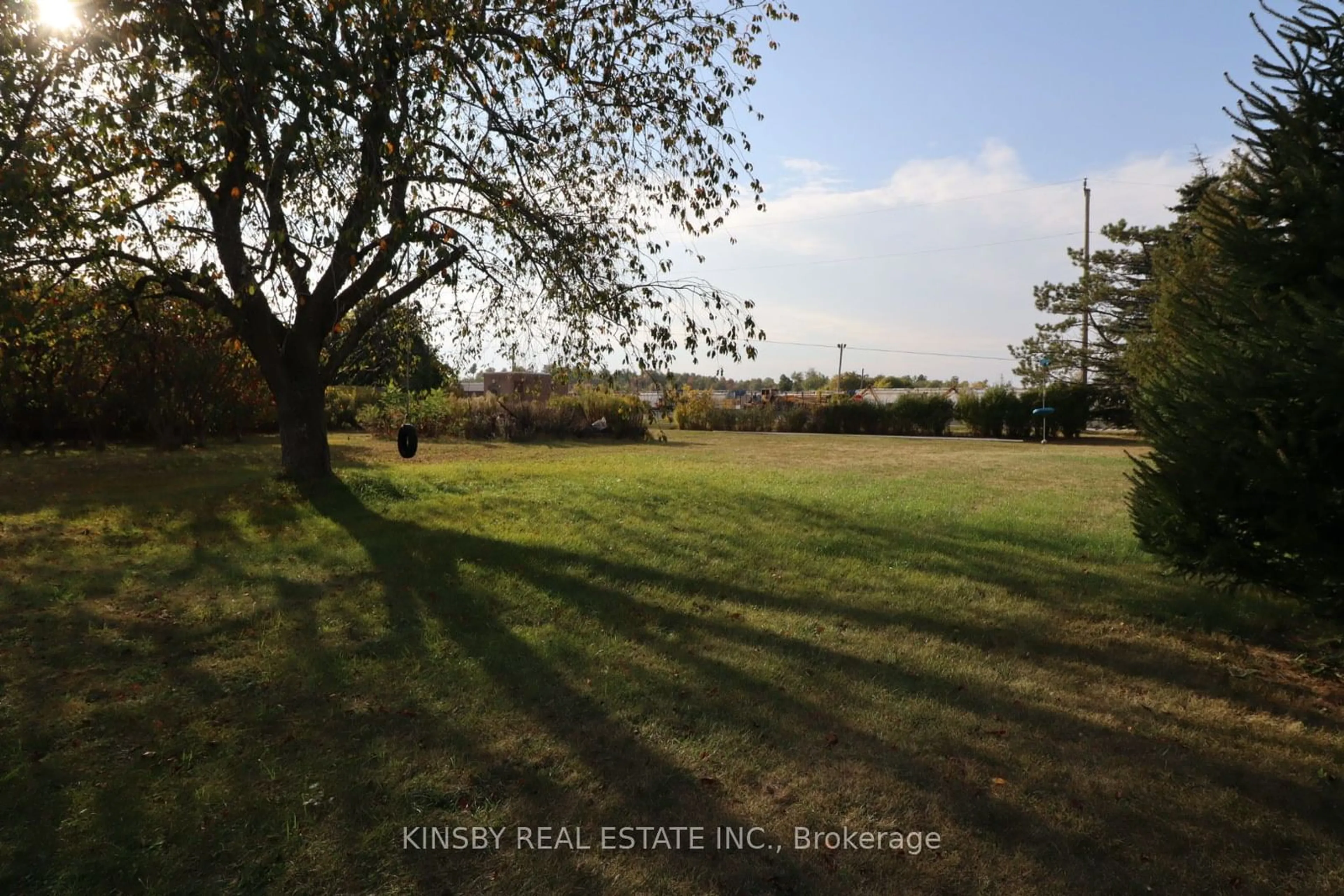 Frontside or backside of a home, the fenced backyard for 9072 Guelph Junction Rd, Milton Ontario L0P 1B0