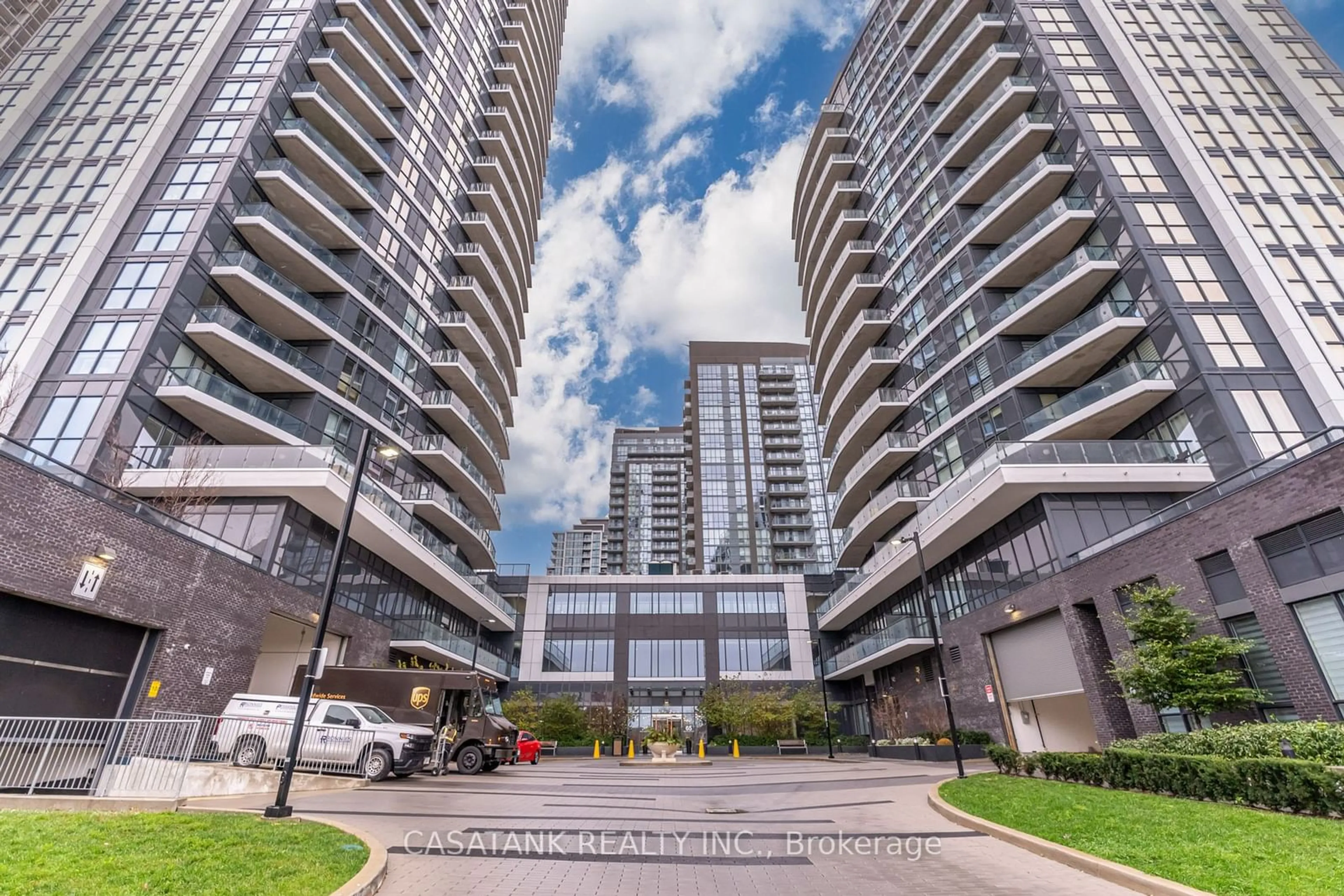 A pic from exterior of the house or condo, the street view for 35 Watergarden Dr #3011, Mississauga Ontario L5R 0G8