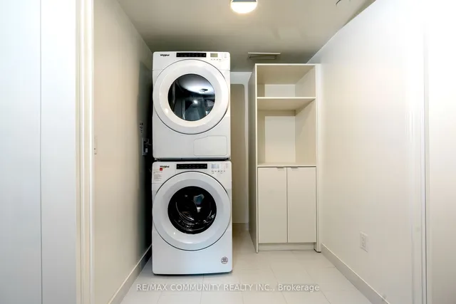 Additional property image - 10 Eva Rd Unit 301