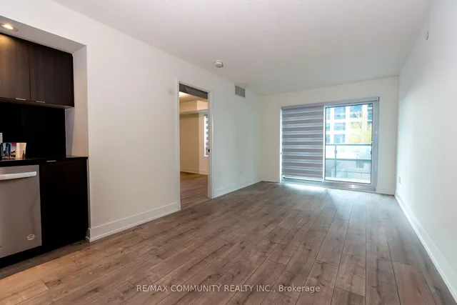 Additional property image - 10 Eva Rd Unit 301