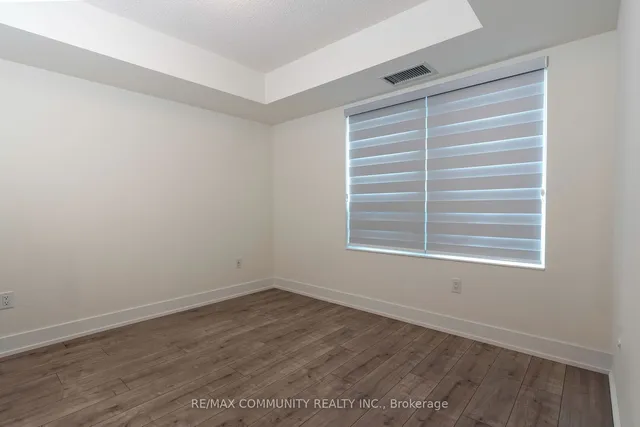 Additional property image - 10 Eva Rd Unit 301
