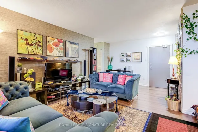 Additional property image - 3390 Weston Rd Unit 1007