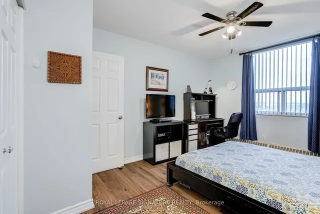 Additional property image - 3390 Weston Rd Unit 1007