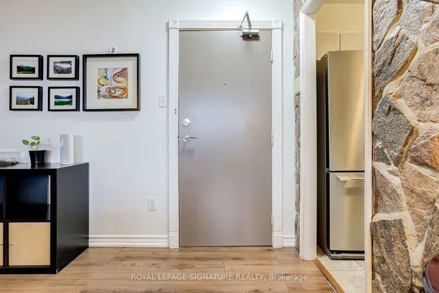 Additional property image - 3390 Weston Rd Unit 1007