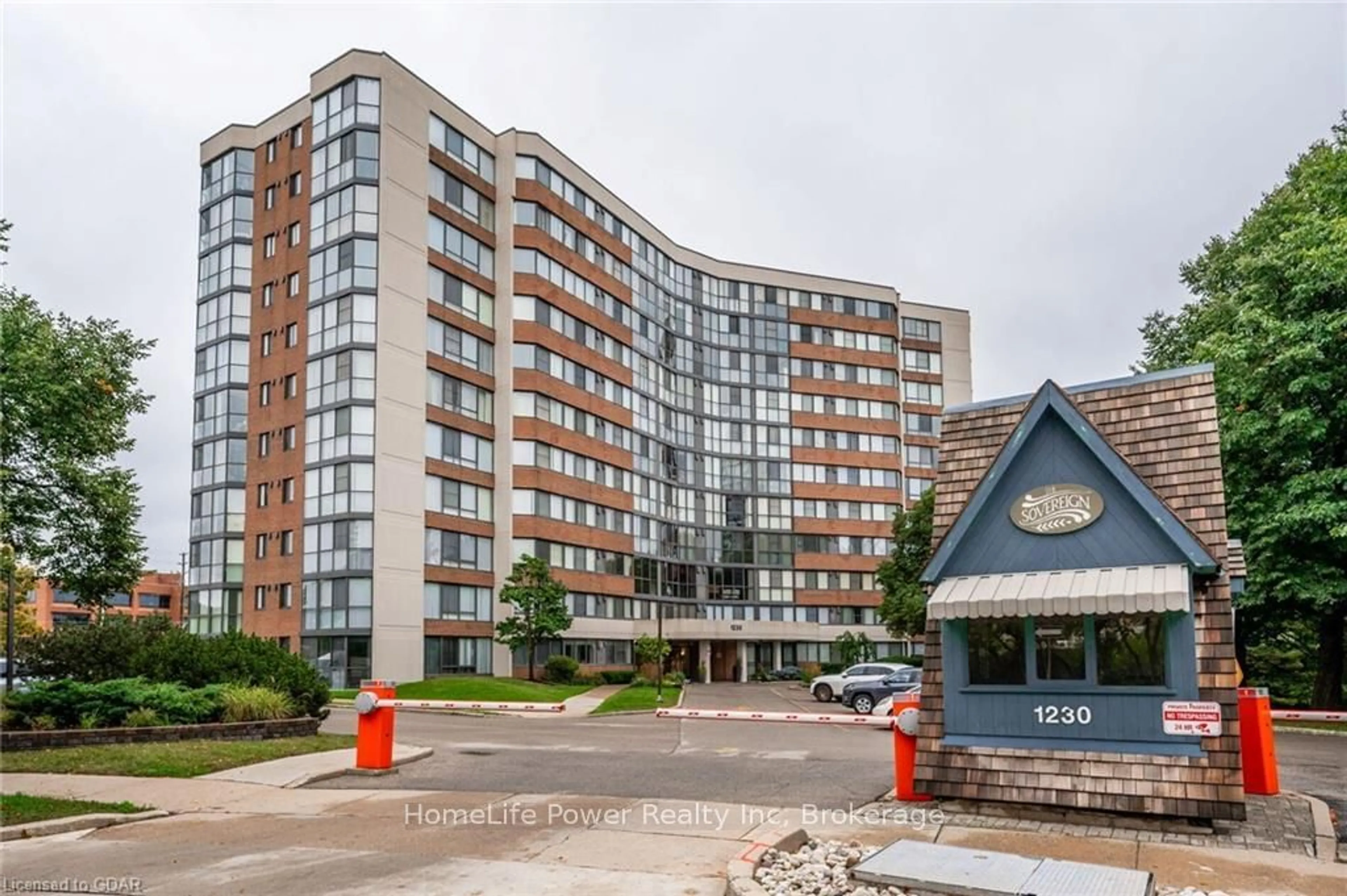 A pic from exterior of the house or condo, the front or back of building for 1230 MARLBOROUGH Crt #806, Oakville Ontario L6H 3K6